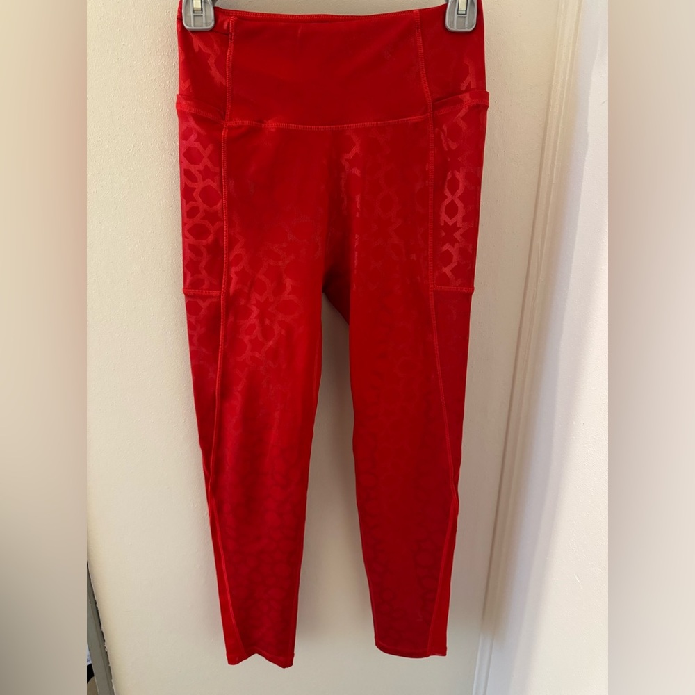 Crowned Athletics Leggings